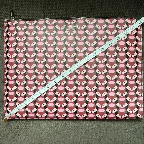 NWOT RARE Kate Spade Staci Geo Fox L-Zip Laptop Sleeve Case - Picture 9 of 9